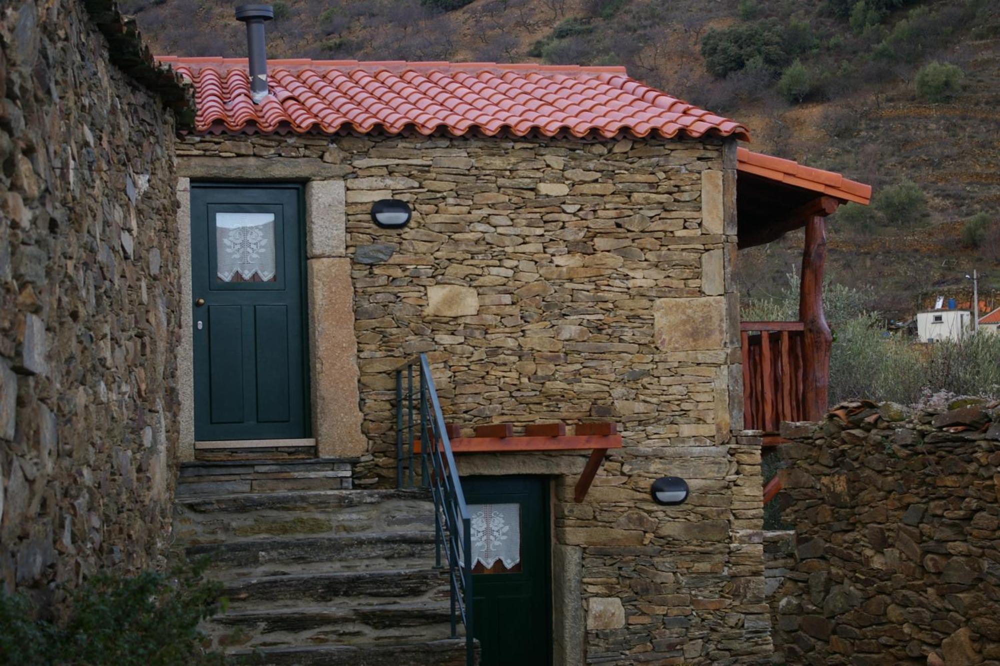 Гостьовий будинок Bairro Do Casal - Turismo D'Aldeia Віла-Нова-де-Фош-Коа Номер фото